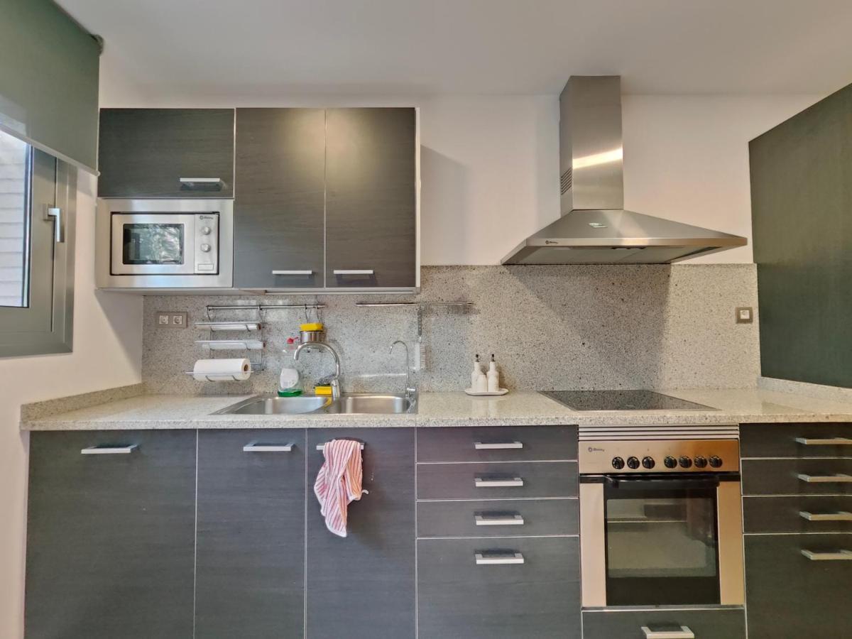 Family Apartment Forum บาร์เซโลนา ภายนอก รูปภาพ