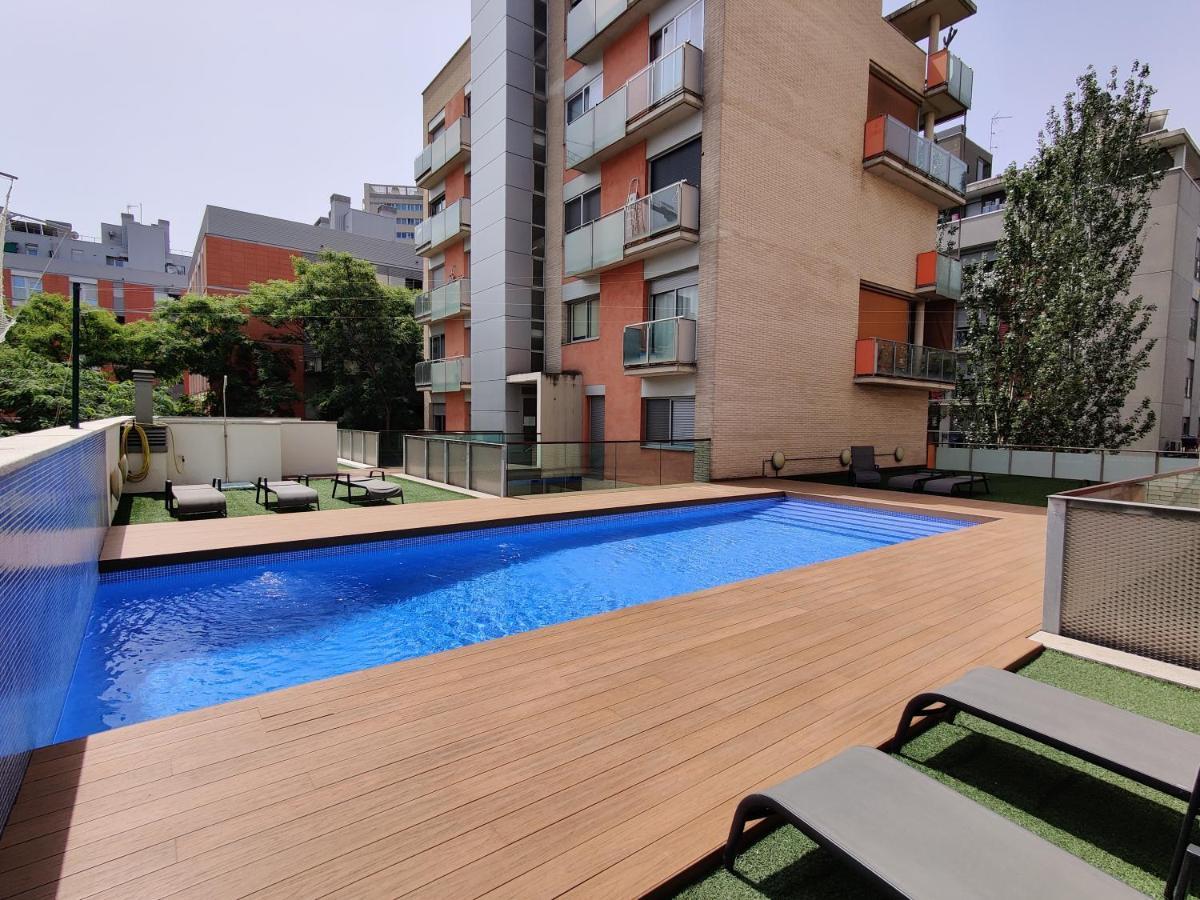 Family Apartment Forum บาร์เซโลนา ภายนอก รูปภาพ
